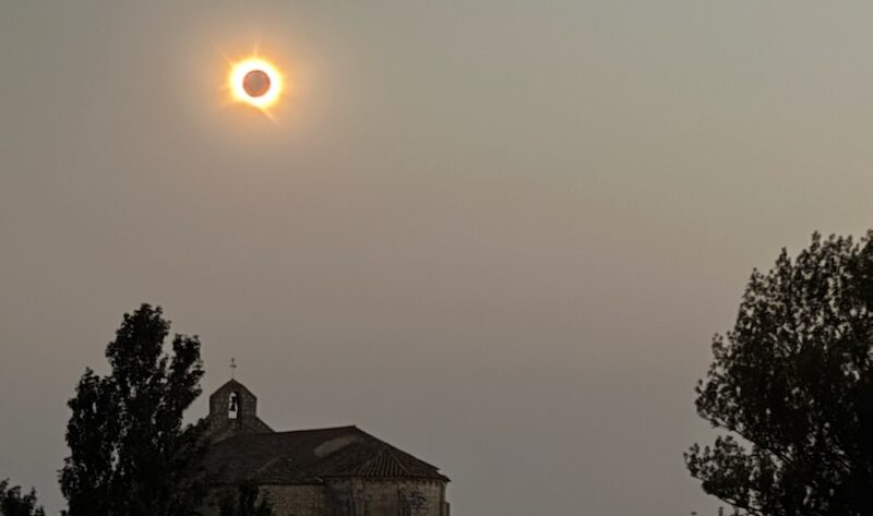 Flug zur Eclipse 2026